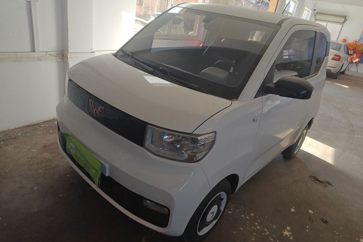 五菱汽车 宏光MINIEV 2022款 轻松款 磷酸铁锂车身外观1