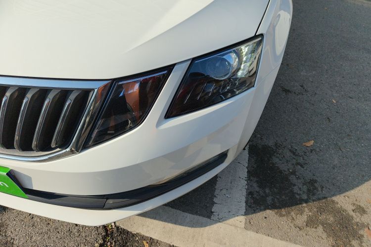 斯柯达 明锐 2019款 1.5L 自动智行舒适版 国VI局部细节36