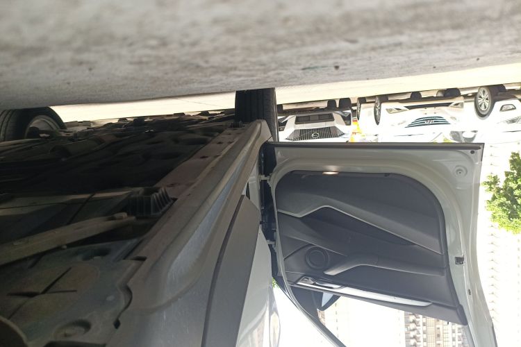 宝马X1 2018款 sDrive20Li 领先型局部细节9002