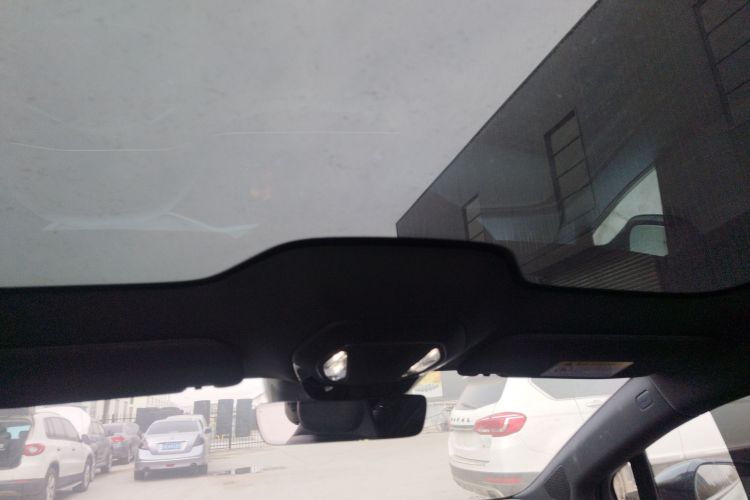 红旗EH7 2025款 600 智选版局部细节22