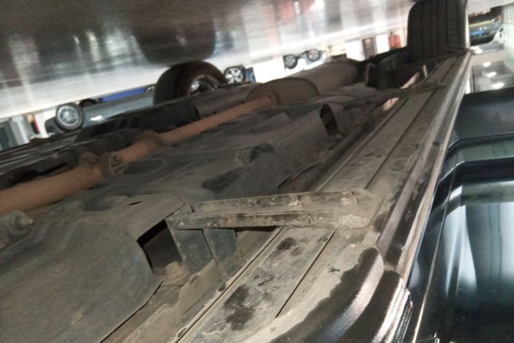 丰田 汉兰达 2018款 2.0T 四驱豪华版 7座 国VI局部细节9001