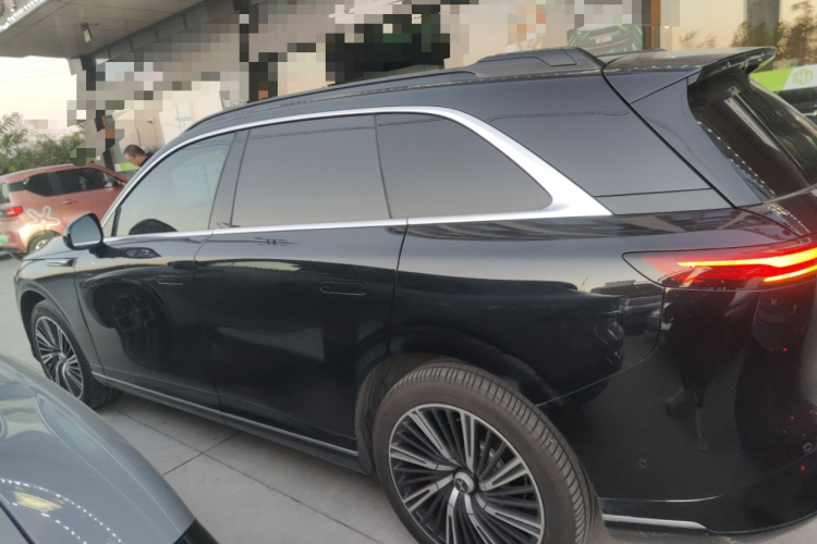 小鹏G9 2024款 702 Pro车身外观4