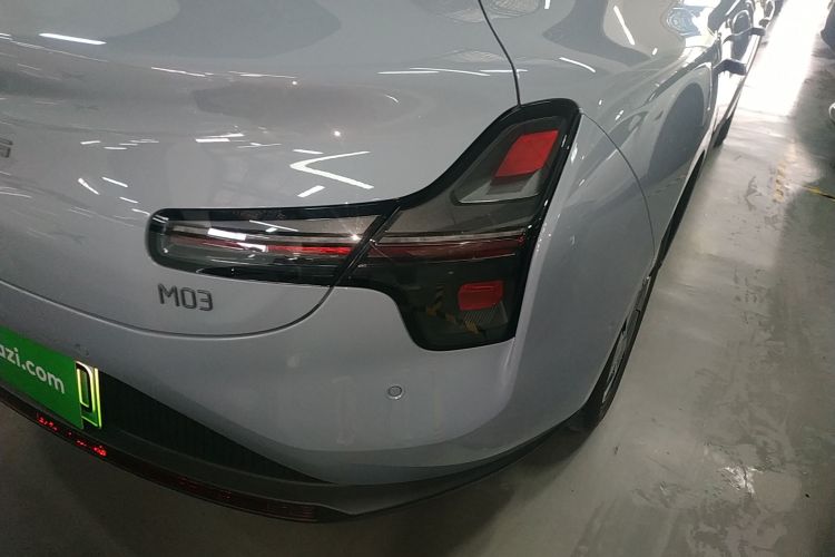 小鹏MONA M03 2025款 502 长续航 Max车身外观9