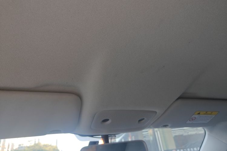 零跑汽车 零跑T03 2022款 玛瑙版中控内饰22