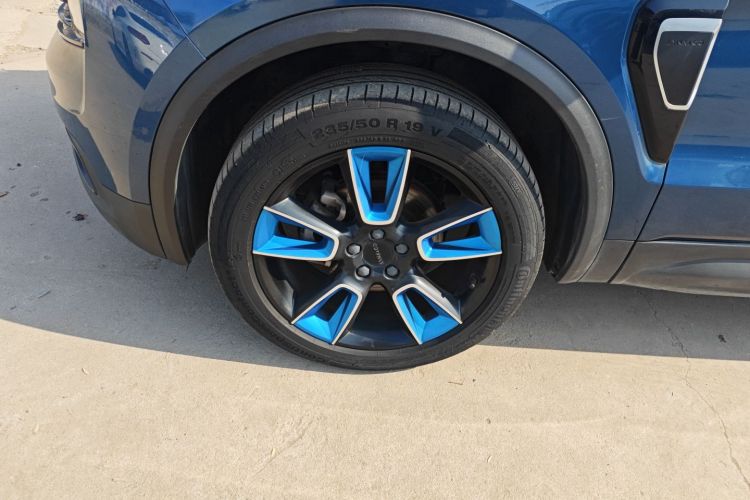 领克01 2017款 2.0T 两驱耀Pro版车身外观6007