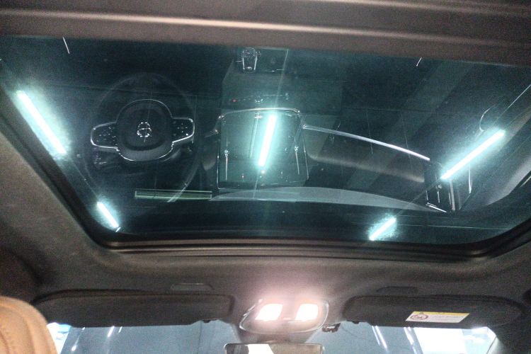 沃尔沃S90 2022款 B5 智远豪华版中控内饰22