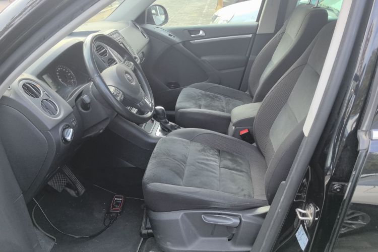 大众 Tiguan 2016款 2.0TSI 四驱标准型中控内饰19