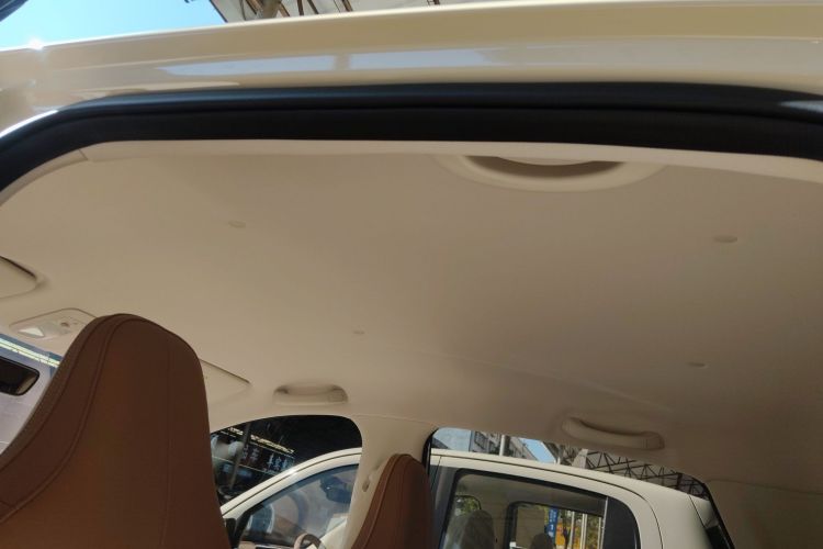 五菱汽车 五菱缤果 2025款 333km 灵犀互联款中控内饰22