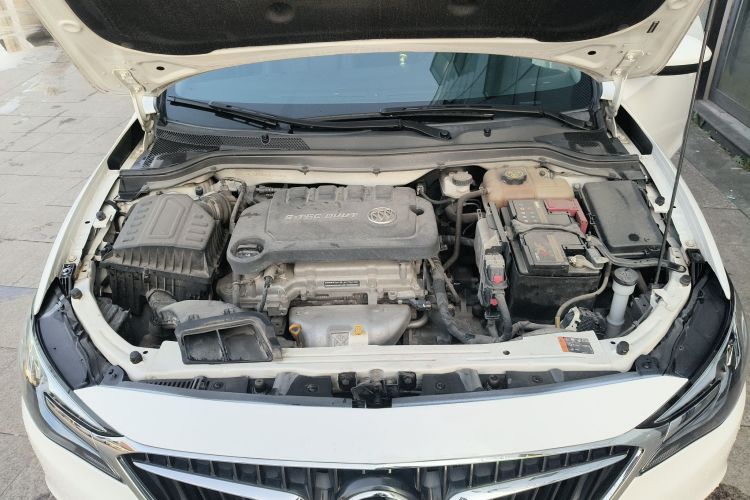 别克 英朗 2021款 改款 典范 1.5L 自动精英型局部细节24