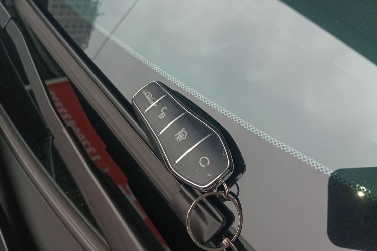 比亚迪 海豚 2021款 405km 时尚版中控内饰11