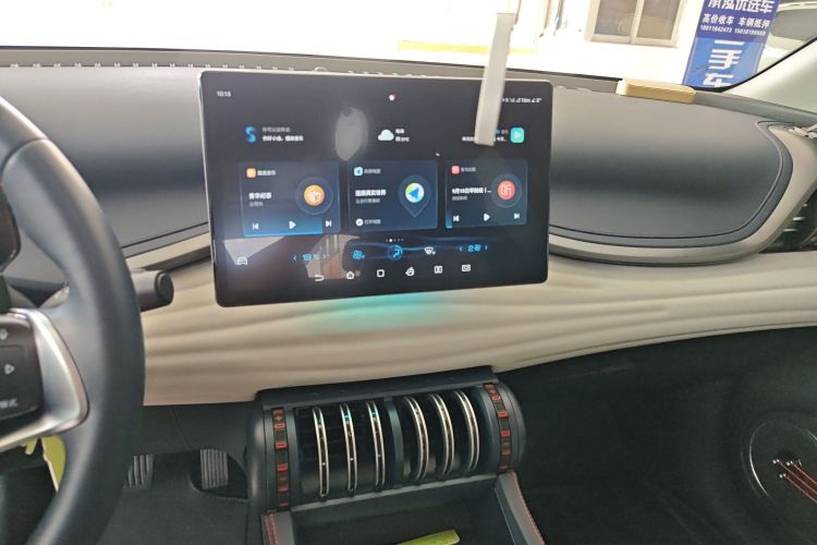 比亚迪 元PLUS 2022款 510KM 旗舰型中控内饰16