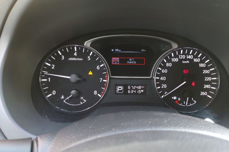 日产 天籁 2018款 2.0L XL 智进版中控内饰14