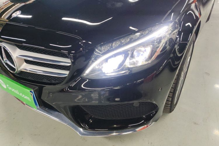 奔驰C级 2016款 C 200 L 4MATIC 运动版局部细节36