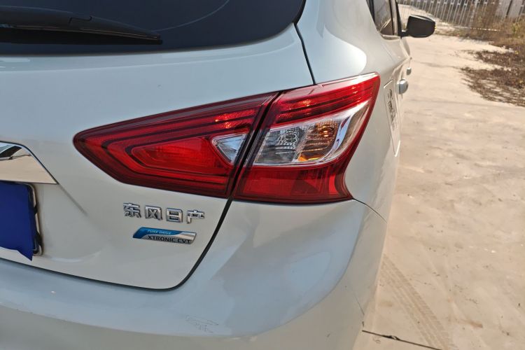 日产 骐达TIIDA 2020款 1.6L CVT智享版车身外观9