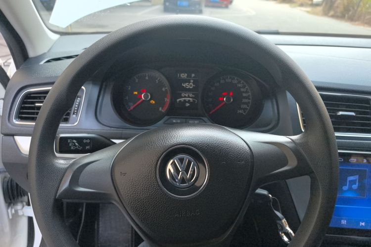 大众 朗逸 2017款 1.6L 自动风尚版中控内饰13