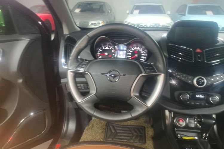 海马S5 2015款 1.5T CVT旗舰型局部细节13