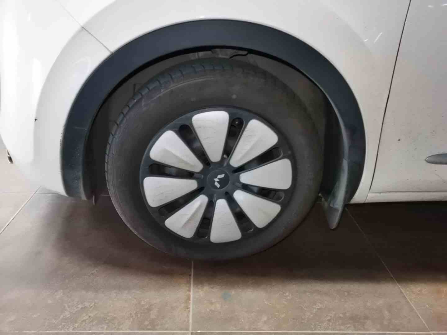 五菱汽车 五菱缤果 2025款 333km 灵犀互联款(3)