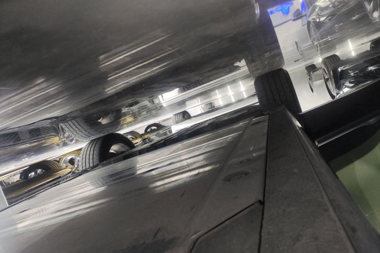 蔚来ES6 2019款 420KM 运动版局部细节9001