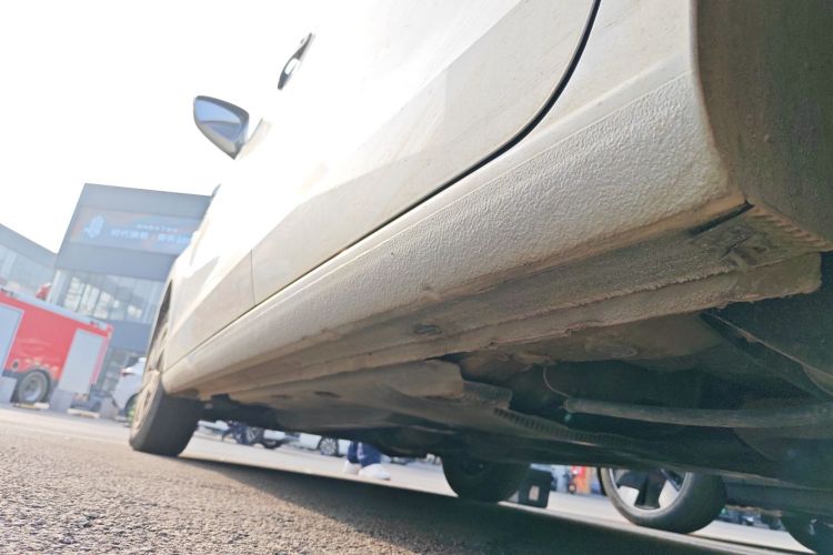 大众 捷达 2015款 1.6L 自动时尚型局部细节9003