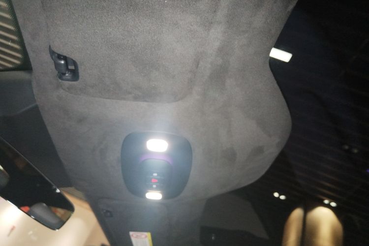 小米汽车 小米SU7 2024款 四驱超长续航高阶智驾Max版局部细节22