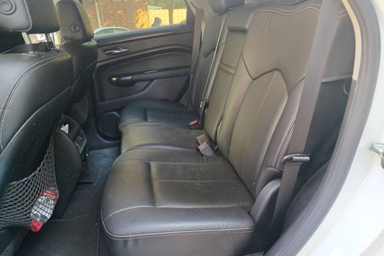 凯迪拉克SRX 2015款 3.0L 舒适型中控内饰7004