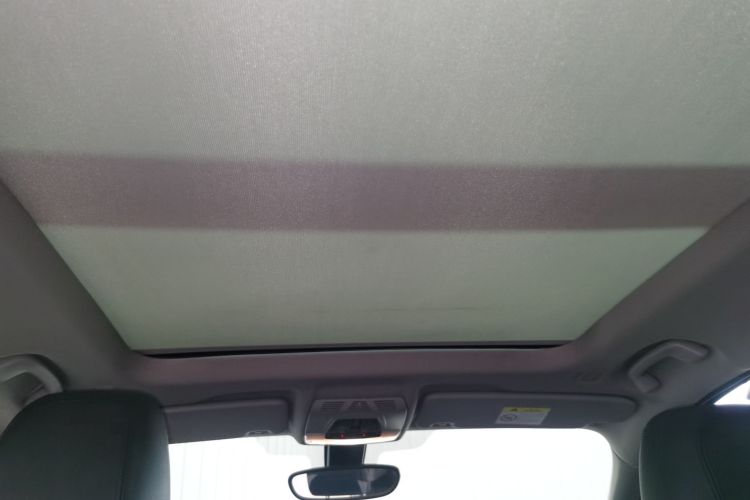 宝马X1 2019款 sDrive20Li 领先型中控内饰22