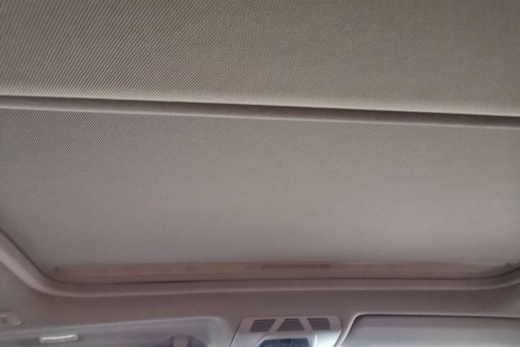 宝马3系 2016款 320Li 豪华设计套装局部细节22