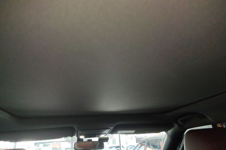 本田UR-V 2020款 370TURBO 两驱尊雅版局部细节22