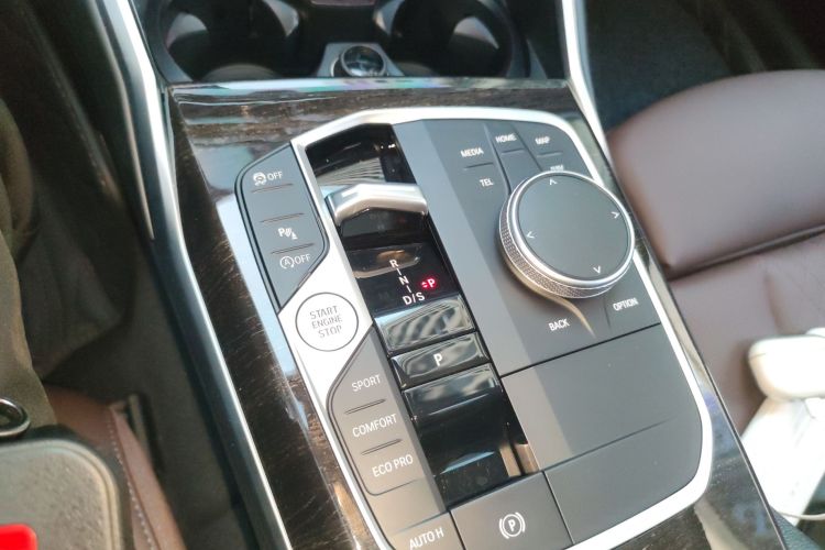 宝马3系 2024款 325Li M运动套装局部细节18