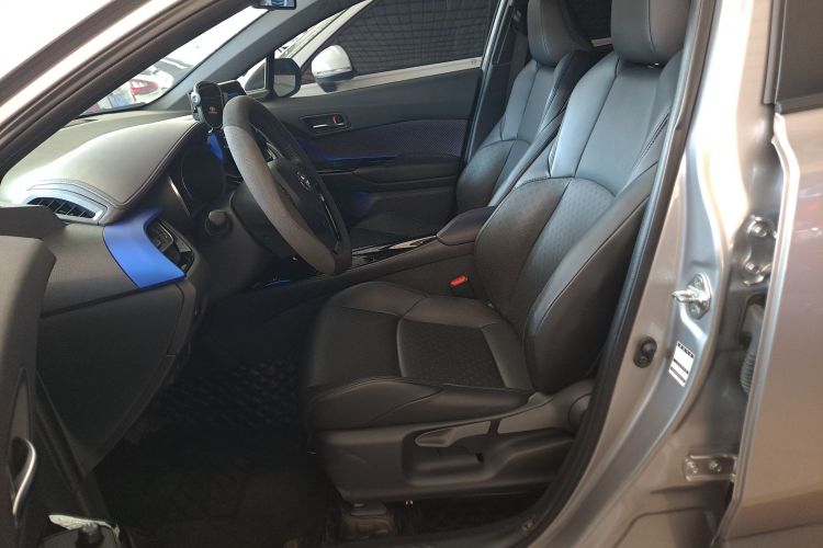 丰田 奕泽IZOA 2018款 2.0L 奕驰版 国VI中控内饰19