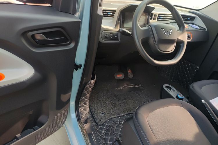 五菱汽车 宏光MINIEV 2020款 悦享款 磷酸铁锂中控内饰20