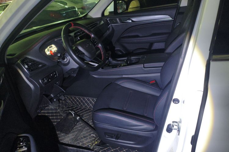 广汽传祺 传祺GS4 PLUS 2022款 390T 自动星系版局部细节19