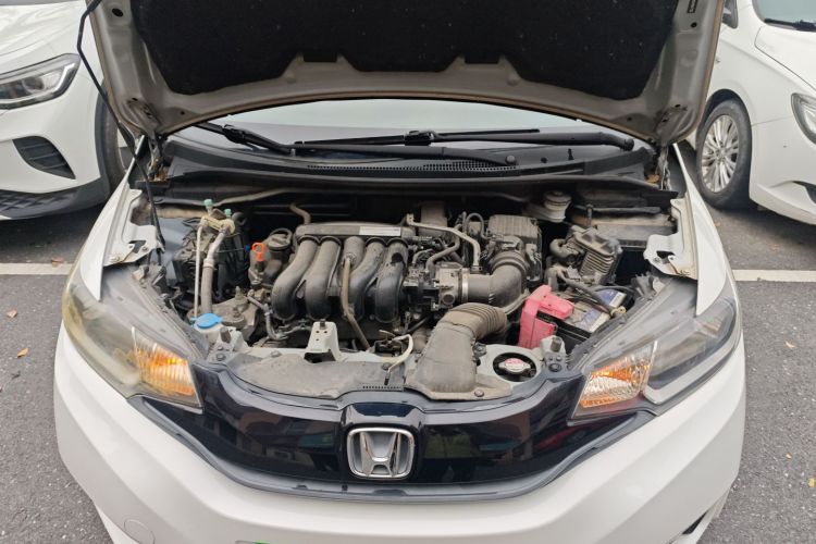 本田 飞度 2016款 1.5L LXS CVT舒适天窗版局部细节24