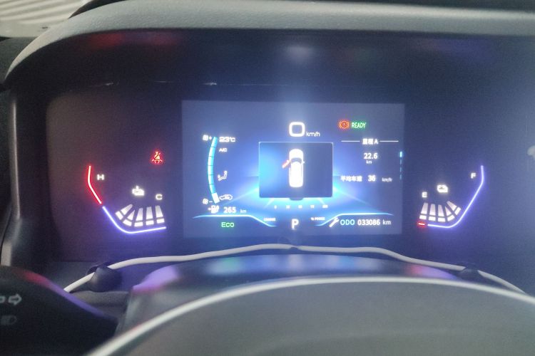 东风风神E70 2022款 500 超享版中控内饰15