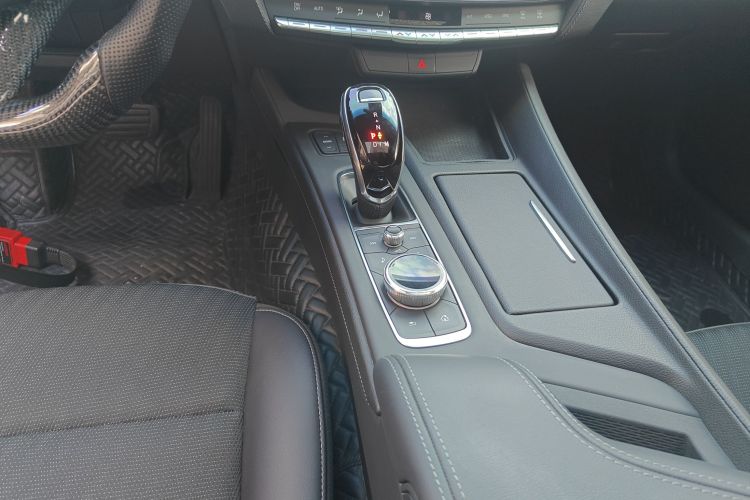 凯迪拉克CT5 2021款 28T 技术型局部细节18