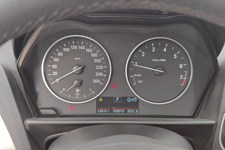 宝马1系(进口) 2013款 改款 116i 领先型中控内饰14