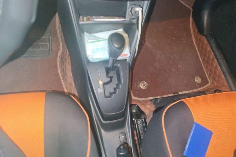 丰田 YARiS L 致炫 2016款 改款 1.5E CVT魅动版局部细节18