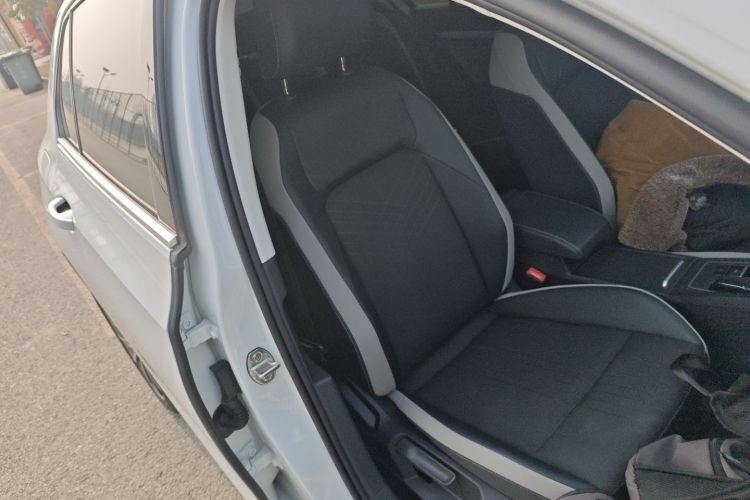 大众 高尔夫 2023款 280TSI DSG Pro局部细节41