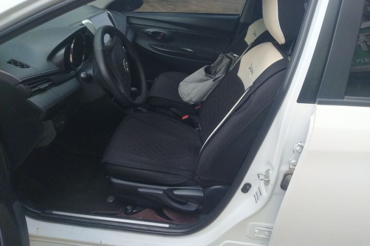 丰田 YARiS L 致炫 2016款 改款 1.5E CVT魅动版中控内饰19