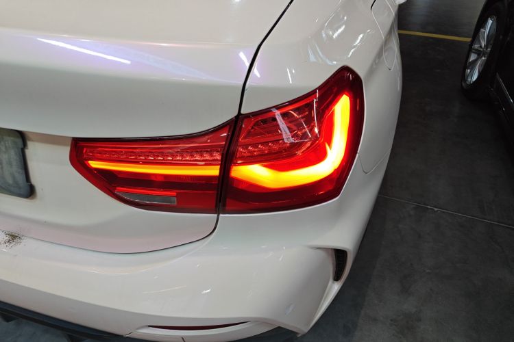 宝马1系 2019款 120i M运动套装车身外观6001