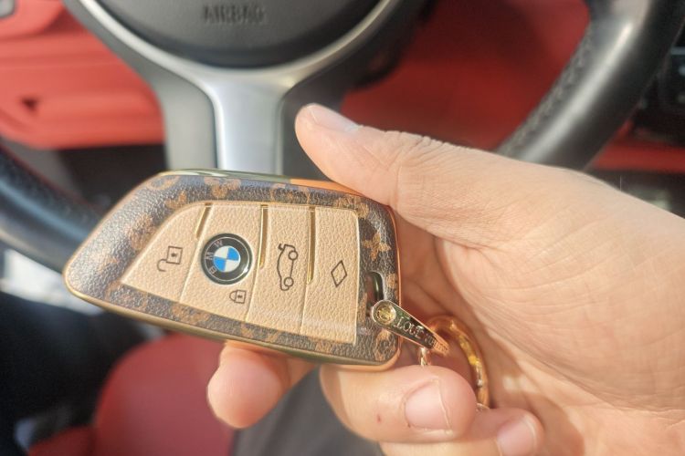 宝马X2 2021款 sDrive25i 领先型M越野套装中控内饰11