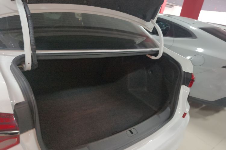 雪佛兰 科鲁泽 2022款 轻混 RS 330T 自动畅快版局部细节23