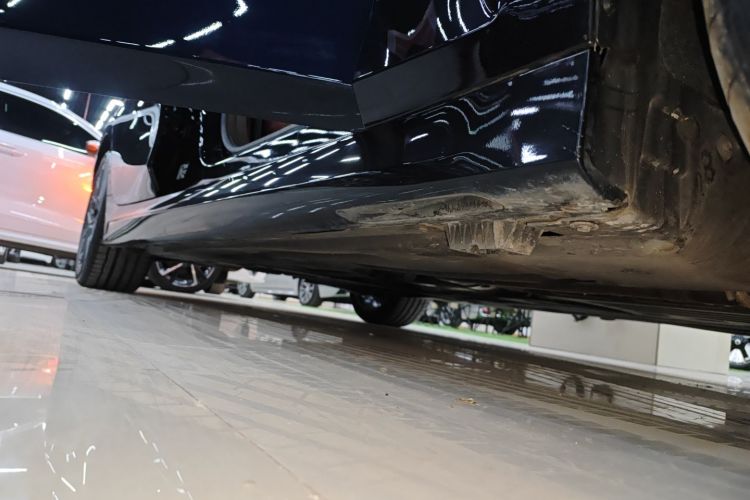 宝马3系 2025款 330Li M运动曜夜套装局部细节9001