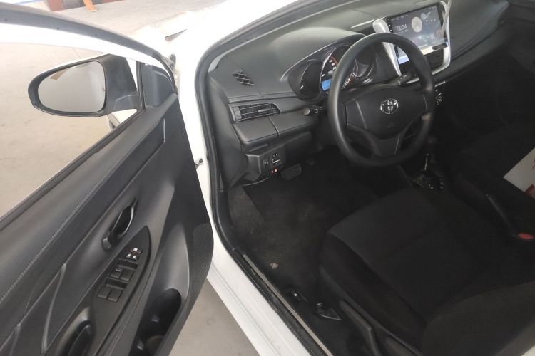 丰田 YARiS L 致享 2020款 1.5L CVT领先版中控内饰20