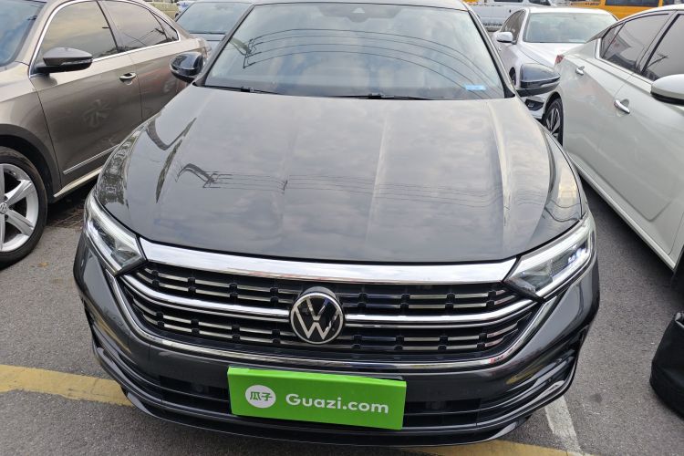 大众 速腾 2023款 300TSI DSG超越版车身外观2