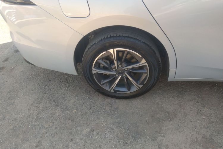 埃安 AION S MAX 2024款 80 星耀版 三元锂车身外观6008