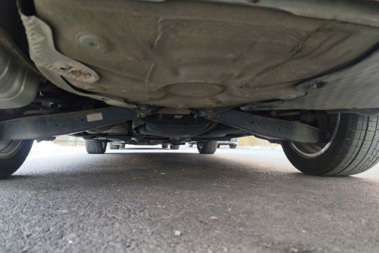 大众 速腾 2011款 1.4TSI 自动技术型局部细节9009