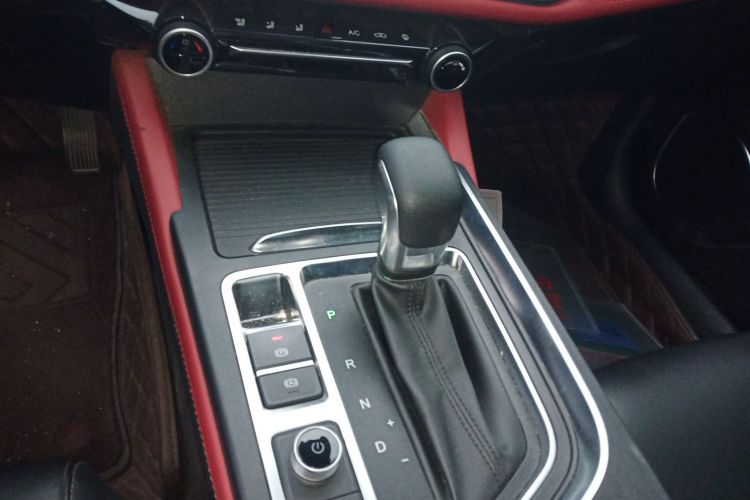 奇瑞 艾瑞泽5 PLUS 2021款 小泽 1.5T CVT享PLUS中控内饰18