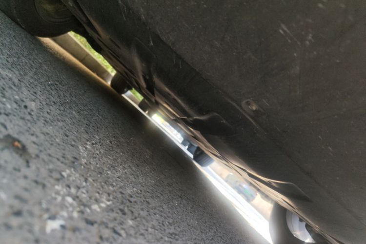 比亚迪 秦PLUS 2023款 冠军版 EV 420KM超越型局部细节9008