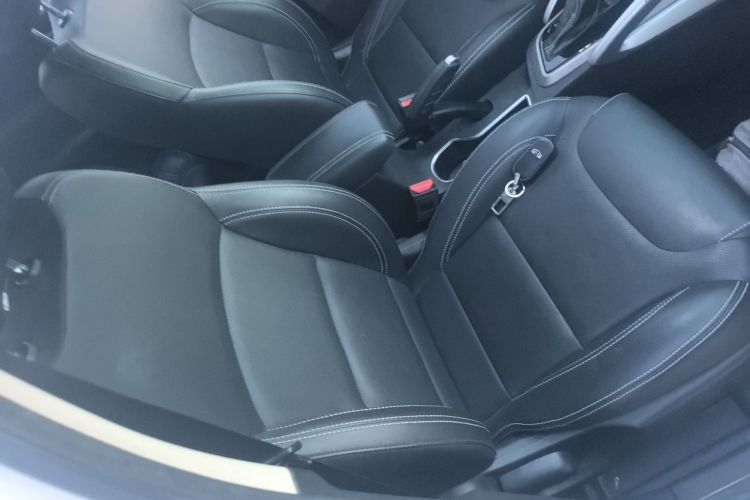 吉利汽车 远景X3 2017款 1.5L 自动精英型局部细节41